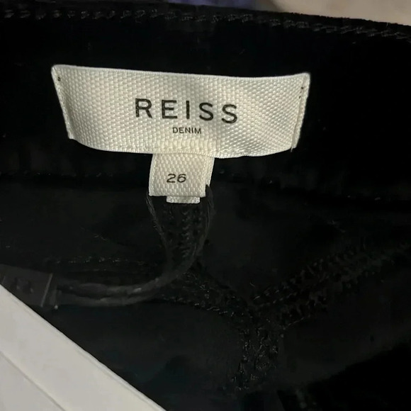 REISS Lux Velvet Mid-Rise Skinny in Black Size 26 - Picture 5 of 5